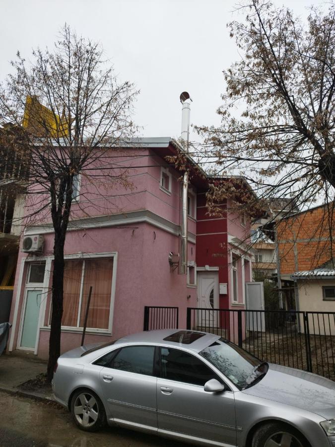 Small Apartment Private Bathroom Strong Wi-Fi Beograd Eksteriør bilde